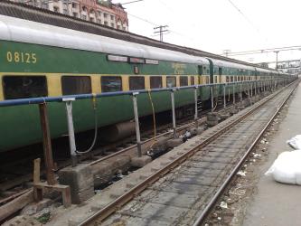 Pune Nagpur Garib Rath Express