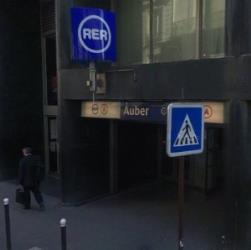 Auber station entrance