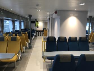 Yxlan seating saloon