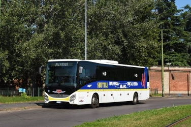 Bus exterior