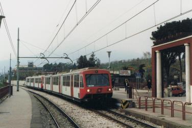 EAV train side