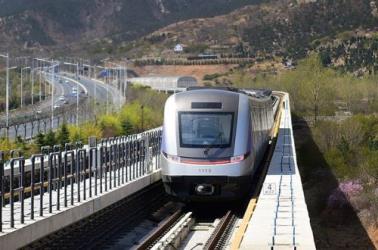 Qingdao Subway exterior